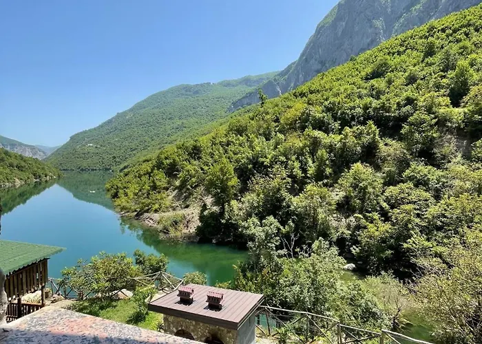Aprripe Guri Ξενοδοχείο