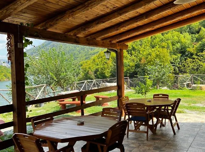 Hotel Aprripe Guri Firza